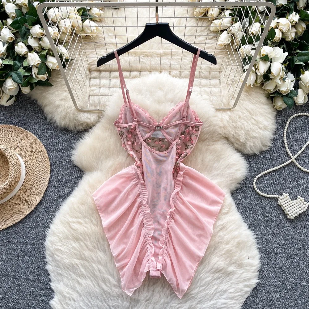 Sexy Slim Spliced Embroidered  – Summer Clothing For 70 Year Old Woman Bewertung und Preis